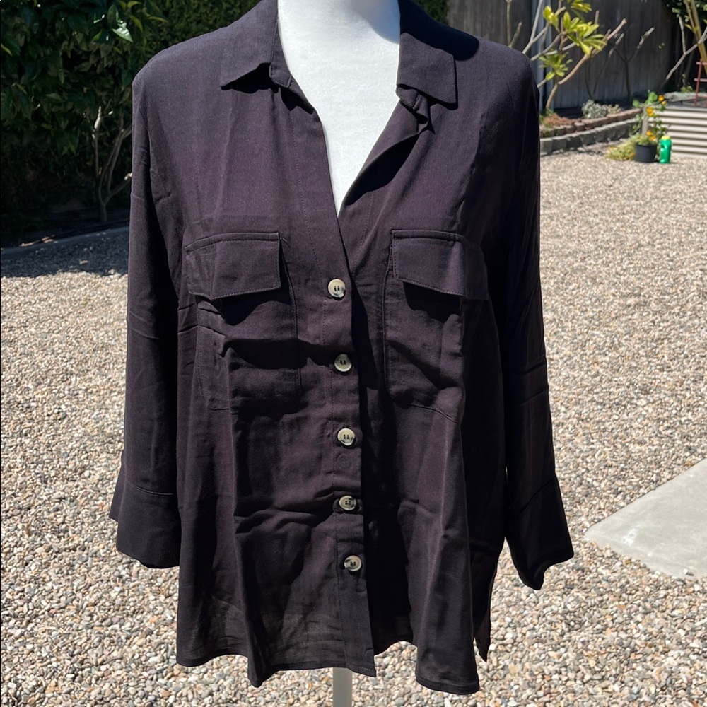 NWT Divided H&M Blouse Black  Buttons Front Viscos  Size 8